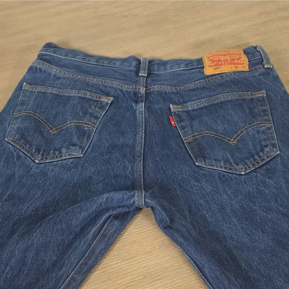 Levi's Men's 501 Series Blank Tag Straight Jeans Blue Medium Wash Button Fly 36